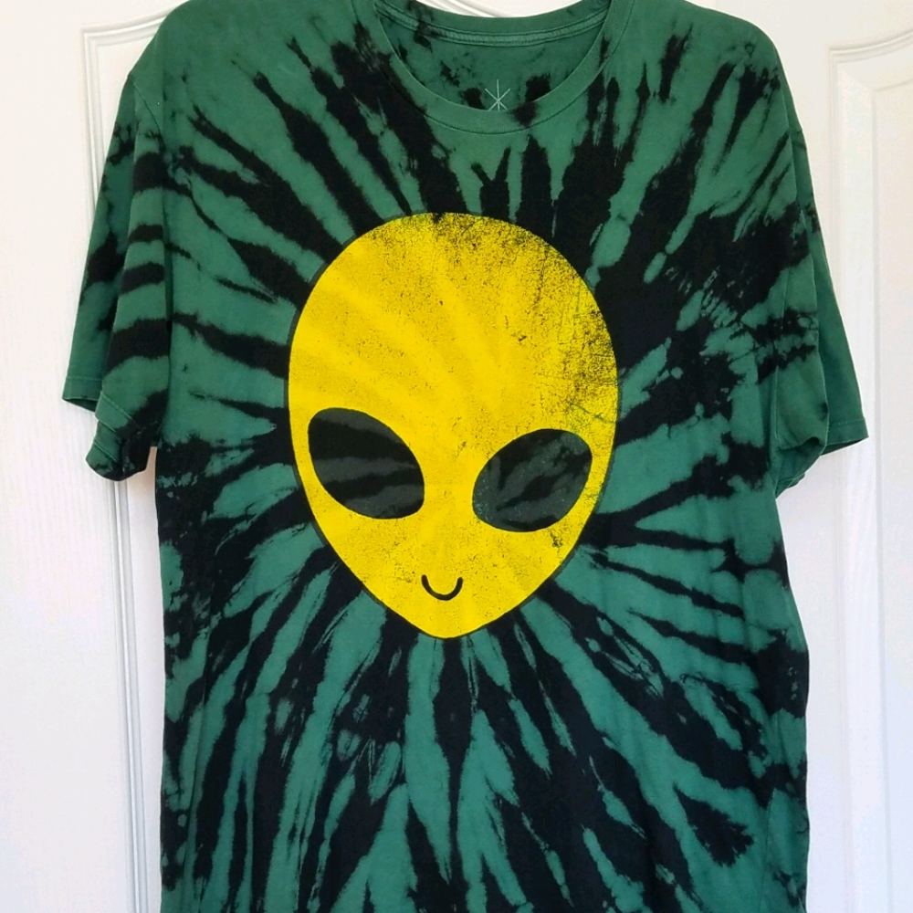 Alien Tye Dye T shirt